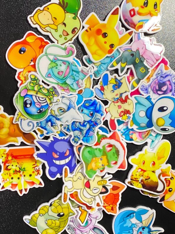 RANDOM 25 Pokemon Resin Pieces