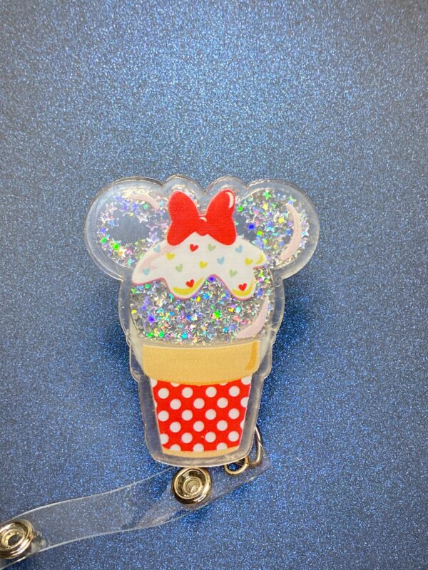 Character Shaker Resin - alligator clip - badge reel