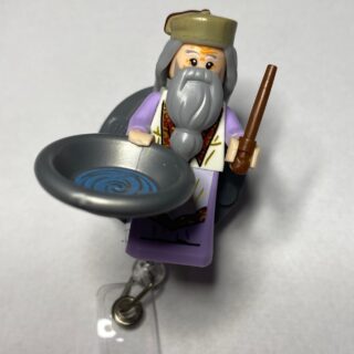Dumbledore minifigure Badge - Alligator clip - Badge reel