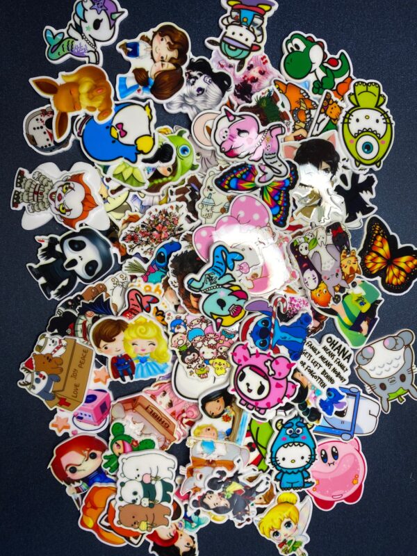 RANDOM 5 badge reels