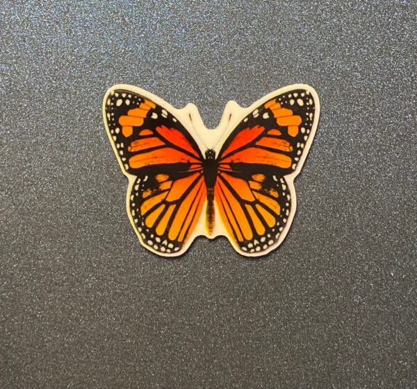 Set of 5 Butterfly Resin - Image 3