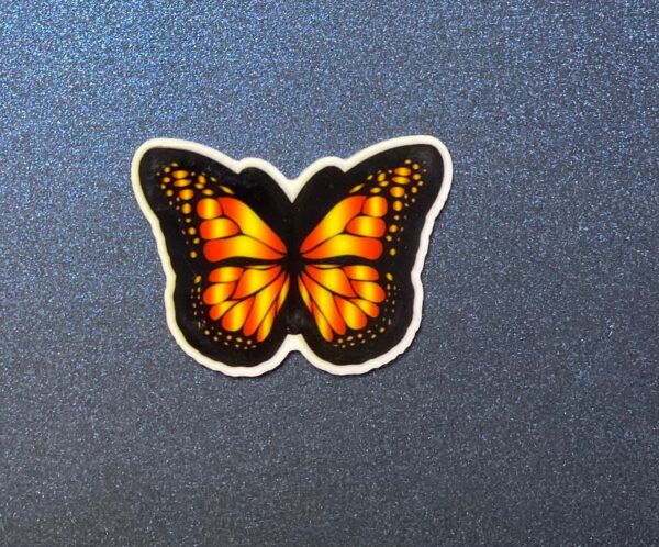 Set of 5 Butterfly Resin - Image 6